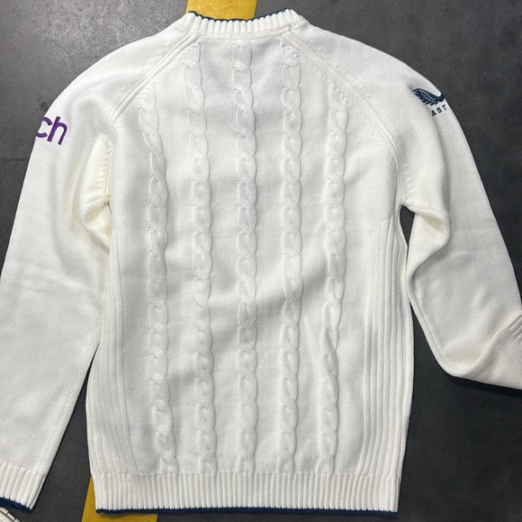 Castore England Crest Cricket Cable Knit long sleeve Sweater White Mens M - Picture 9 of 9